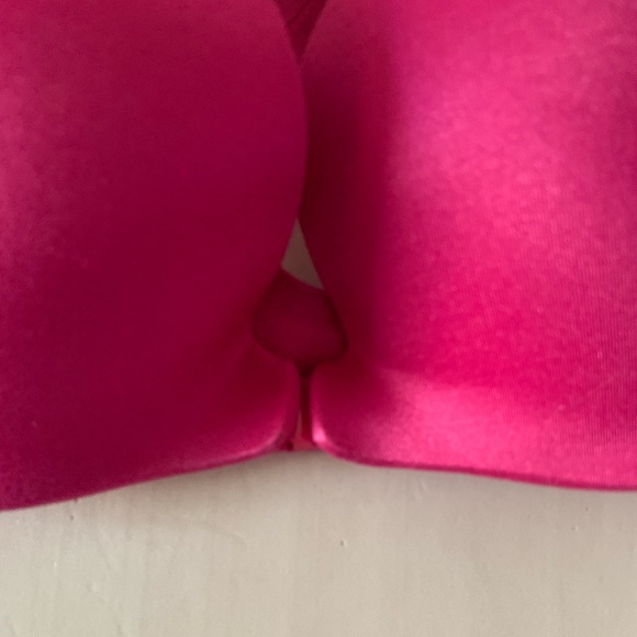 Victoria’s Secret push up bra - Picture 3 of 3